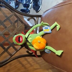 Vintage Kermit the Frog Muppets 16" NWT Pumpkin Halloween Plush Vampire Dracula